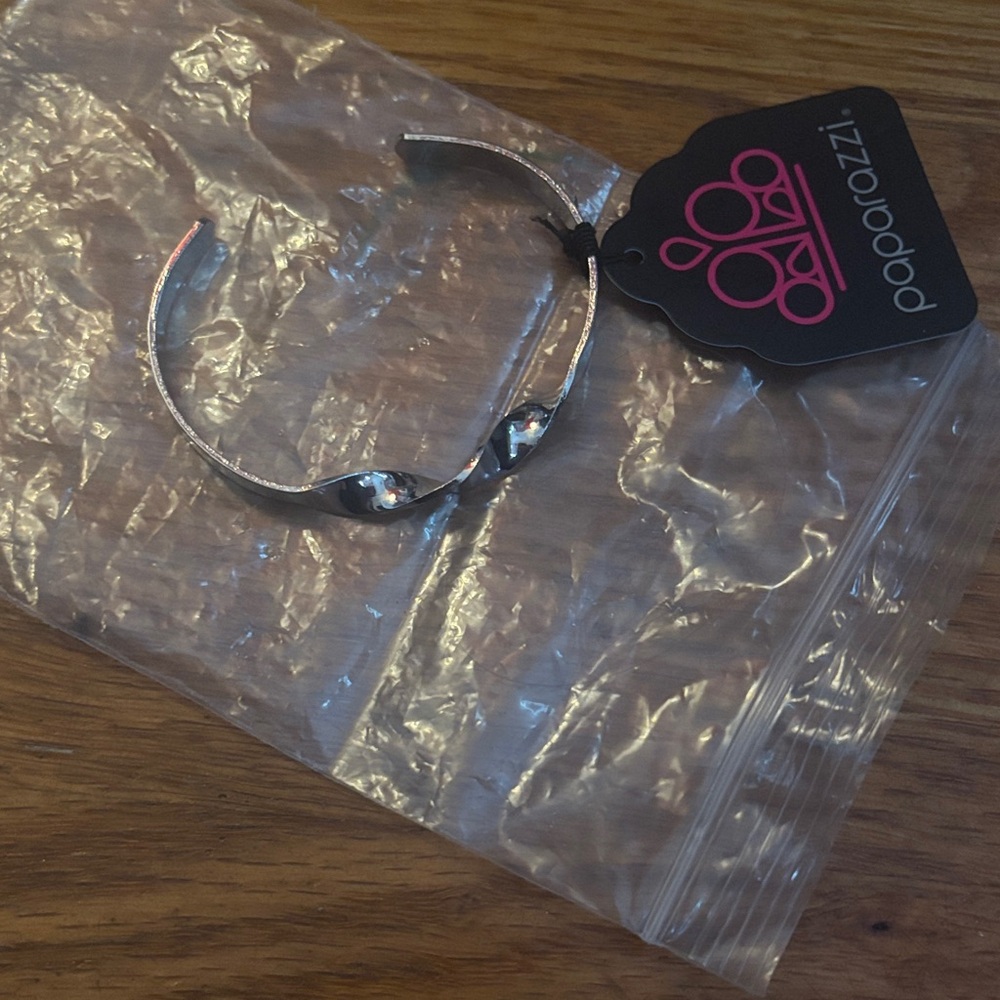 Paparazzi Silver bracelet